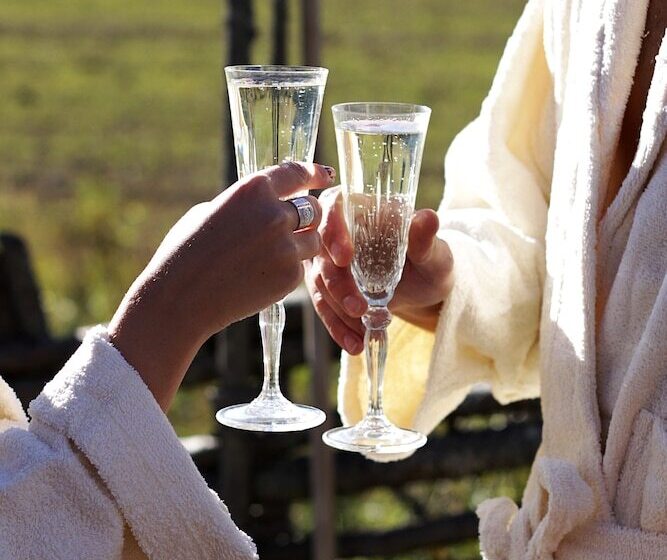 膳宿费 Högbo Hotell Skommarsgården