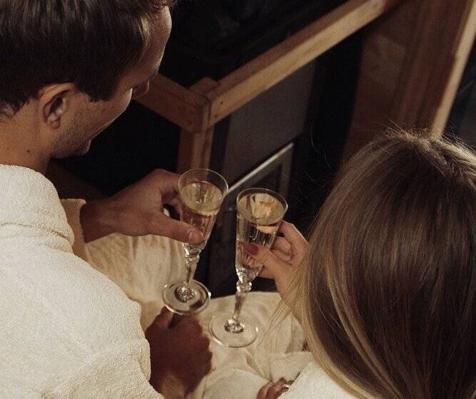 膳宿费 Högbo Hotell Skommarsgården