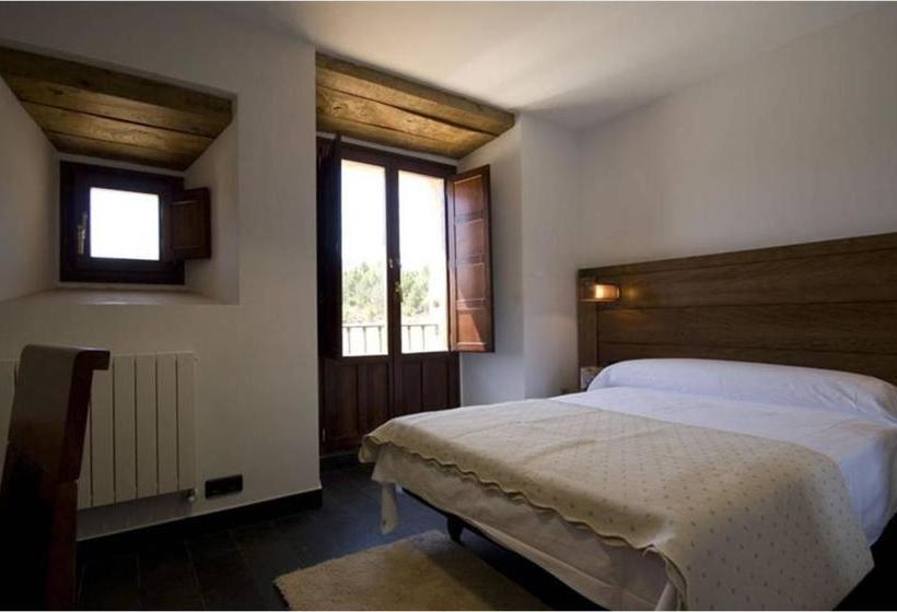 بنسيون Posada Real Convento San Francisco