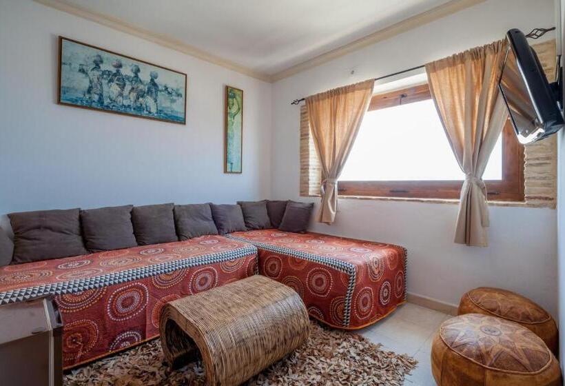 بنسيون Hostal El Asturiano