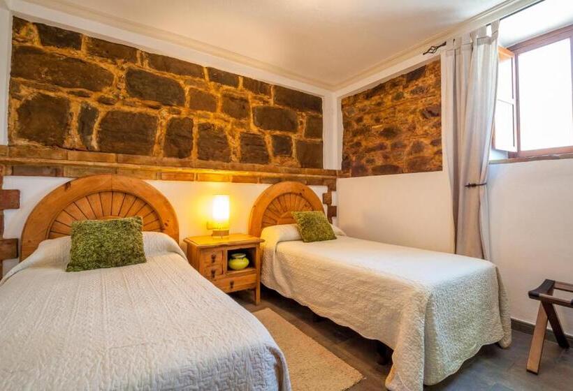 פנסיון Hostal El Asturiano