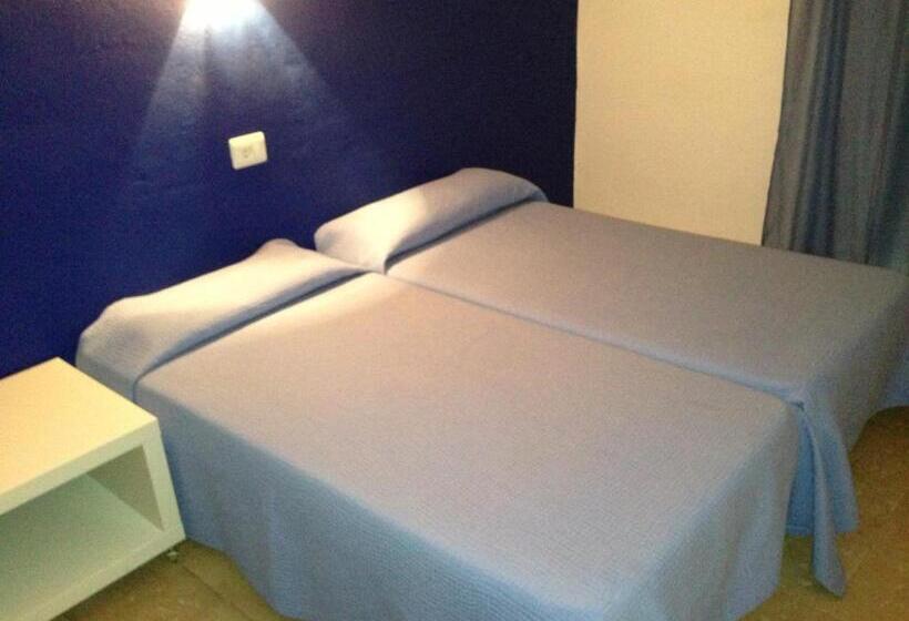 펜션 Hostal German