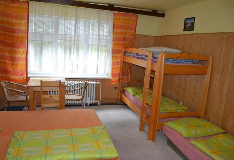 بنسيون Hostel Fortuna