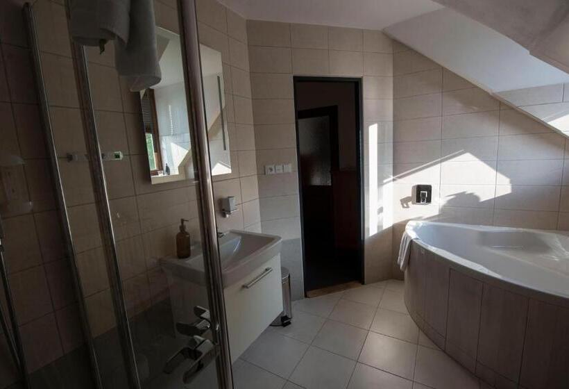 פנסיון Kaple Svaté Markéty