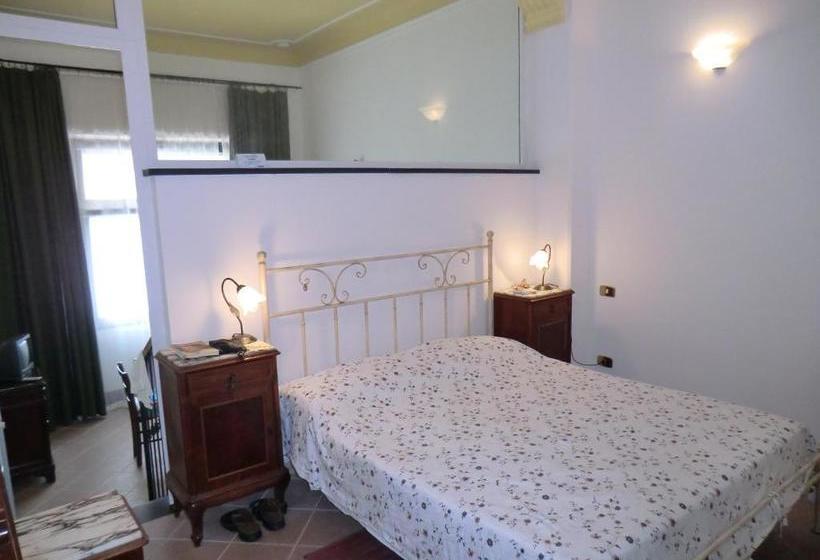 پانسیون Le Conchiglie