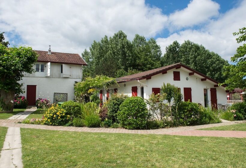 פנסיון Maison De Mézos