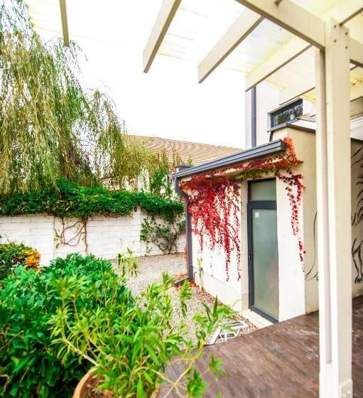 ペンション May Residence