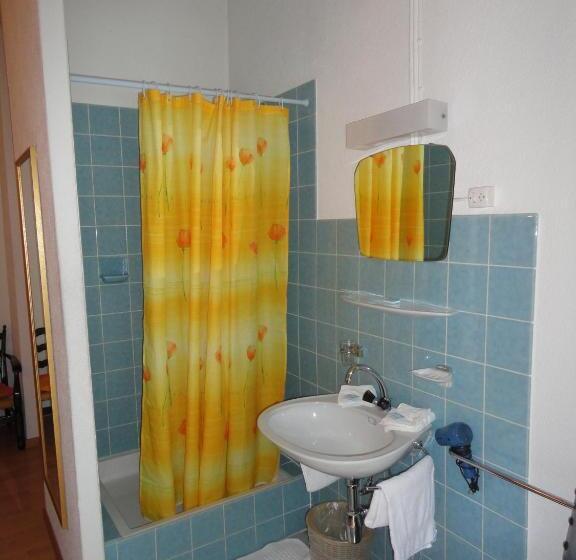 פנסיון Osteria Battello