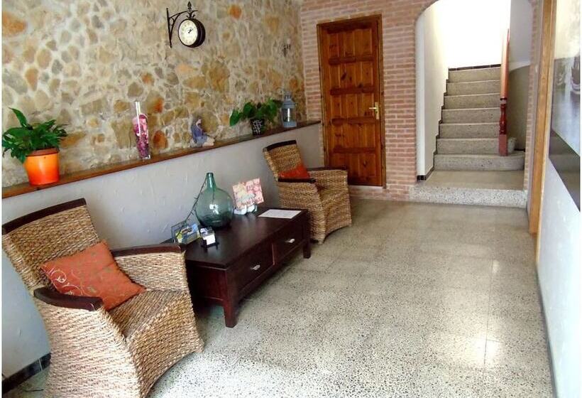 펜션 Pensió I Apartament Torrent