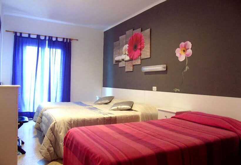 펜션 Pensió I Apartament Torrent