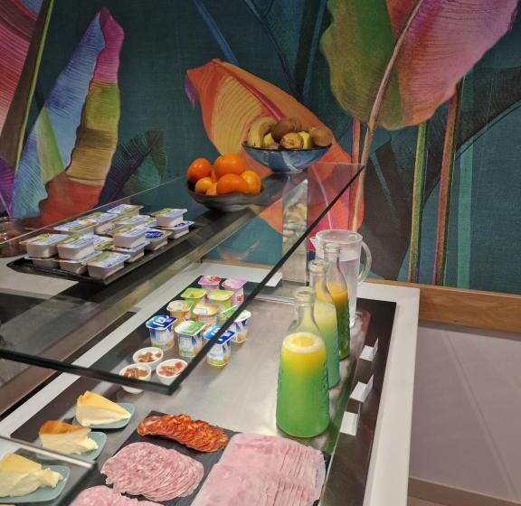 ペンション Pensió I Apartament Torrent