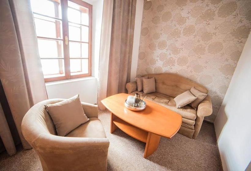 פנסיון Penzion Pod Zamkem