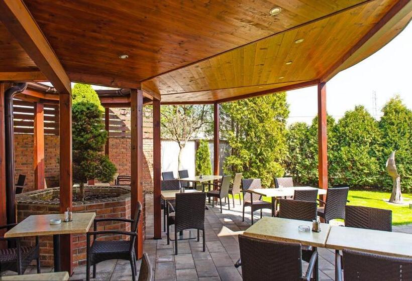 بنسيون Penzion Royal