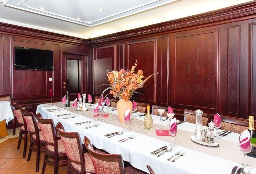 بنسيون Penzion Royal