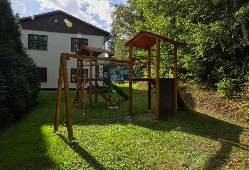 Пансион Apartmány Slezský Dům