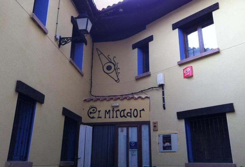 פנסיון Posada El Mirador