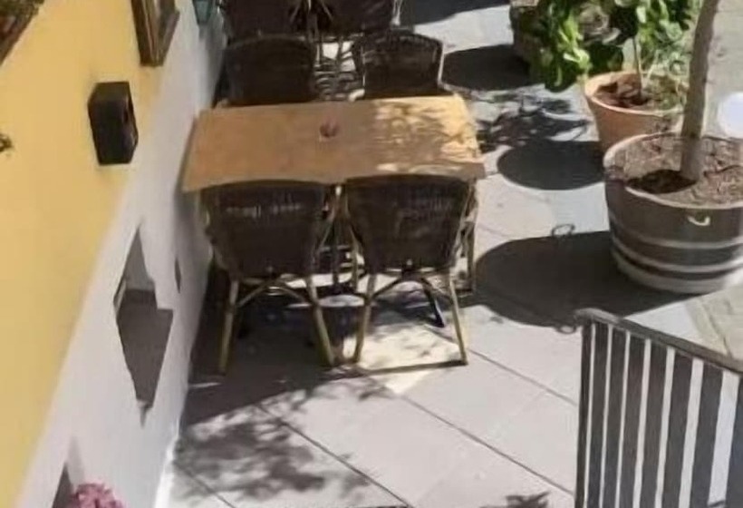 بنسيون Apartments Restaurant Cala Luna