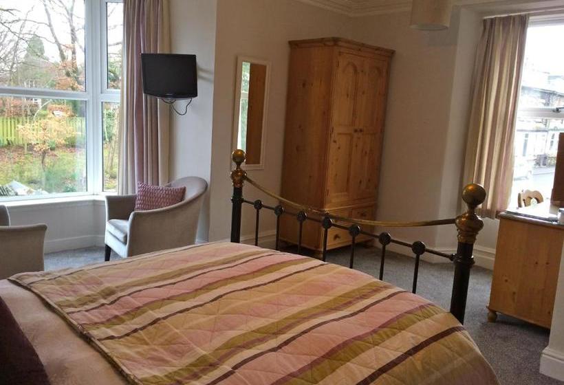 פנסיון Rocklea Guest House