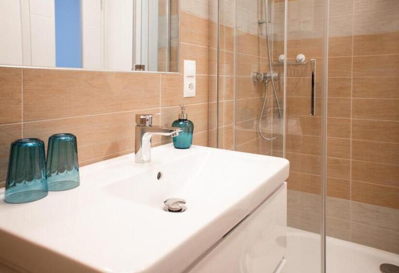 膳宿费 Rodinný Resort Uko