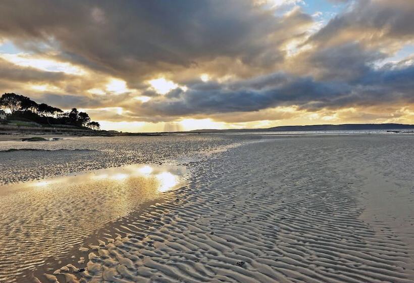 Пансион Sandown House