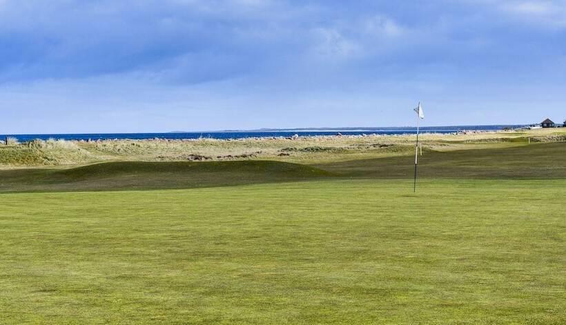 Пансион Sandown House