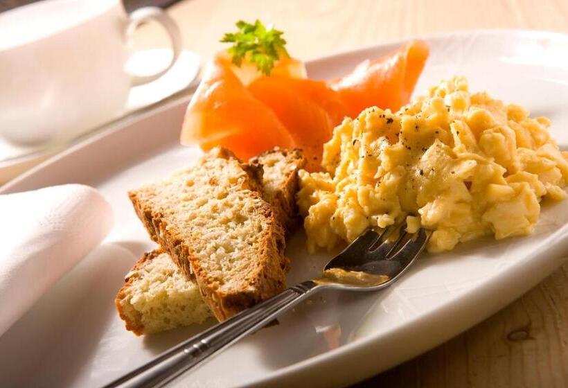 Пансион Sandown House