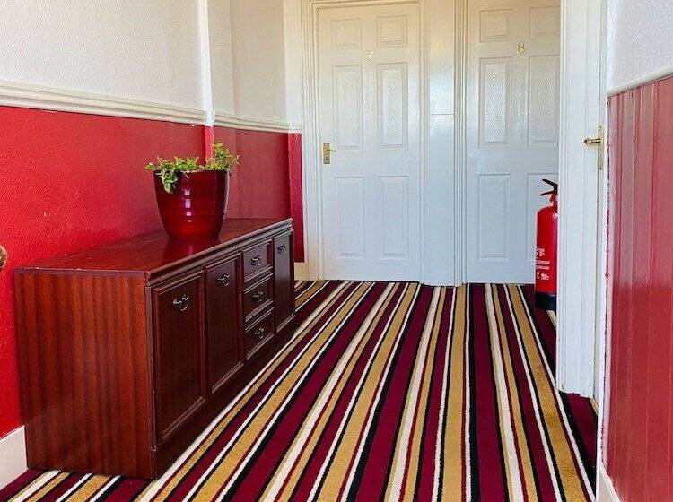 ペンション The Grosvenor House