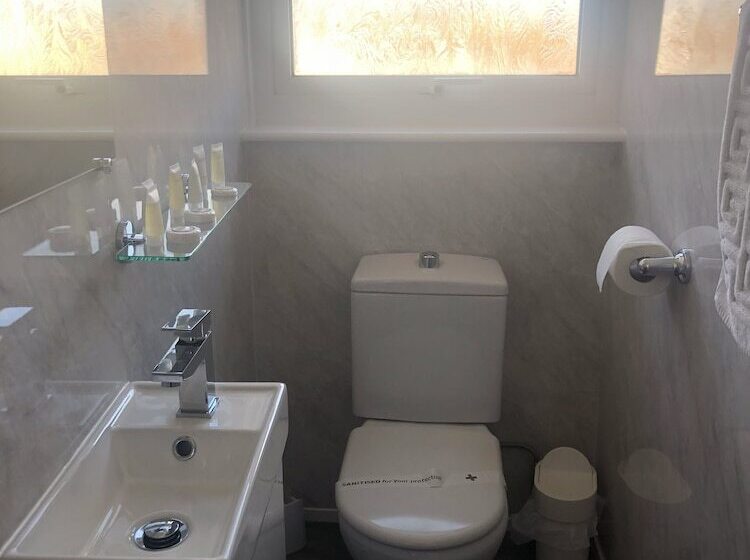 ペンション The Grosvenor House