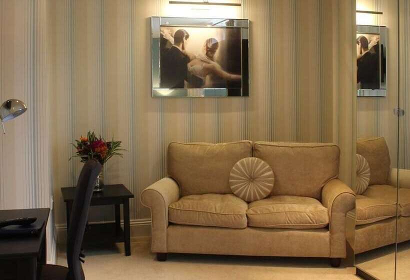 פנסיון The Keep Boutique