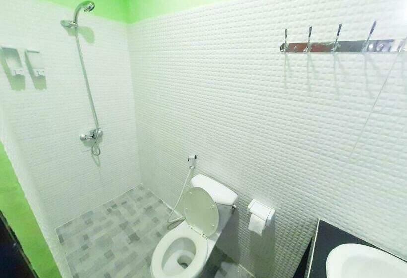 펜션 The Legian 777