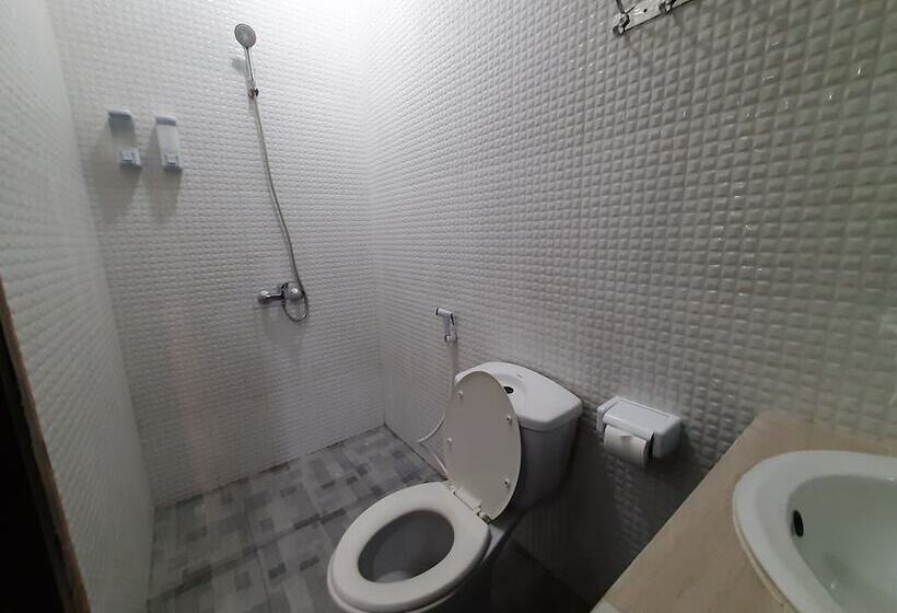 펜션 The Legian 777