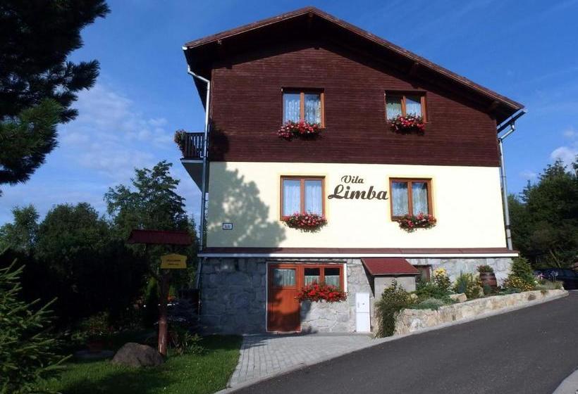 بنسيون Vila Limba