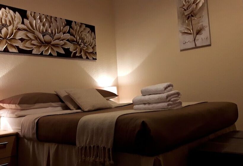 ペンション Westbrook Lodge Guest House