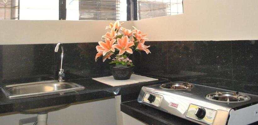 هاستل Cdo Grace Residence Hall