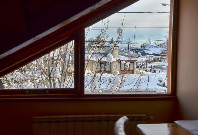 هاستل Y Cabañas Casa De Piedra