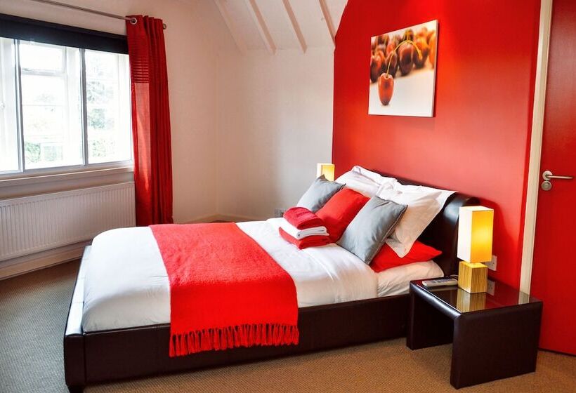 Общежитие Royal Forester Country Inn