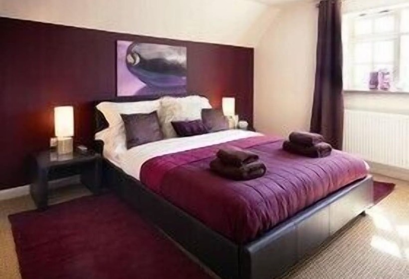 Общежитие Royal Forester Country Inn