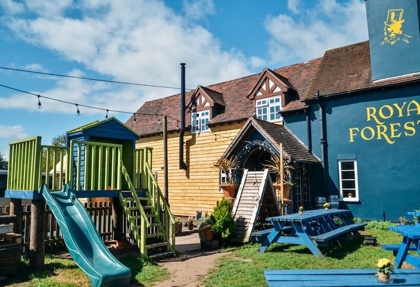 Общежитие Royal Forester Country Inn