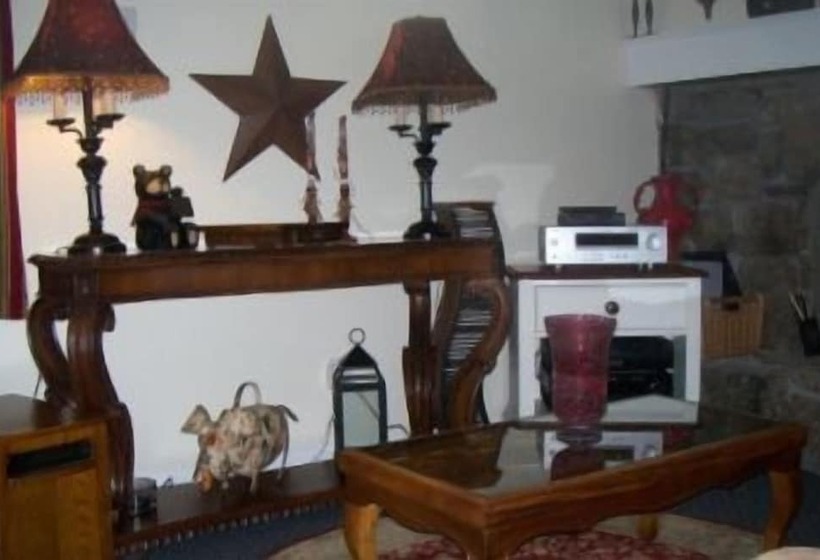 فندق صغير Scenic Inn