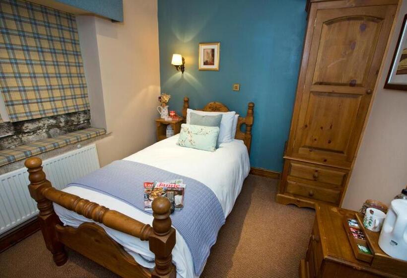 فندق صغير The Fleece Inn