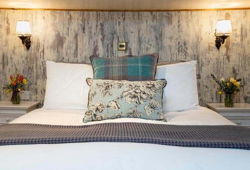 فندق صغير The Fleece Inn