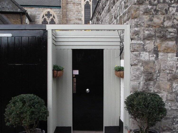 旅馆 The Stag Enfield