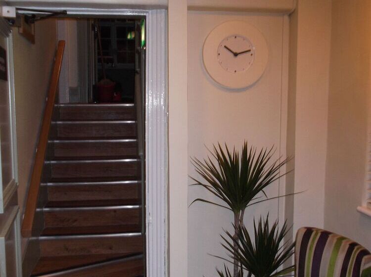 旅馆 The Stag Enfield