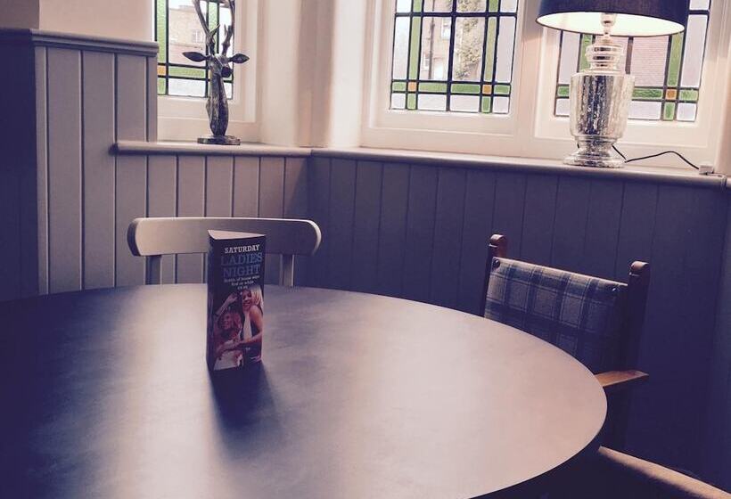 旅馆 The Stag Enfield