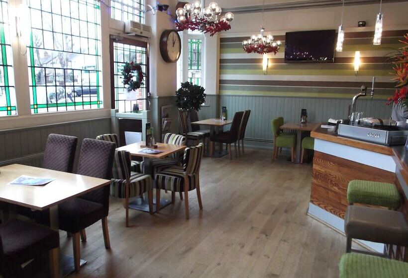 旅馆 The Stag Enfield