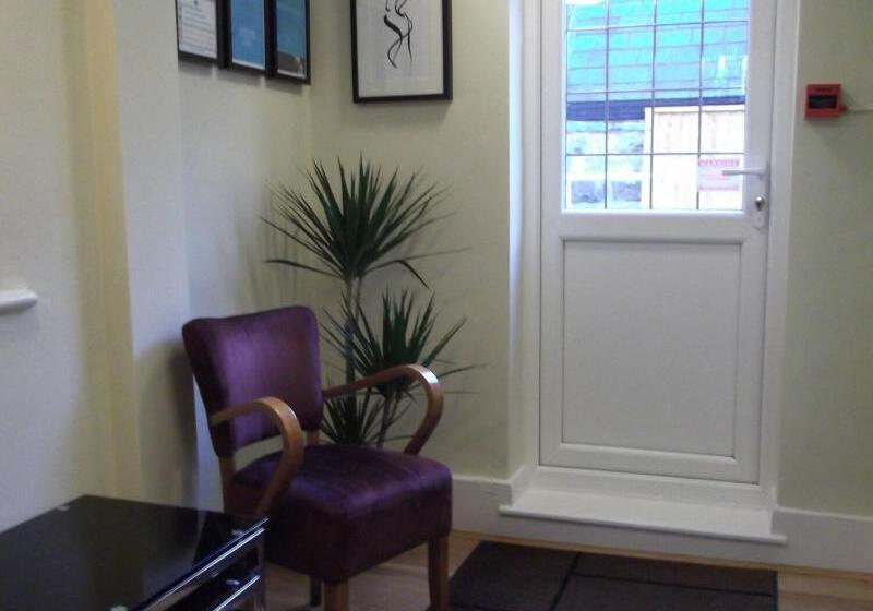 旅馆 The Stag Enfield