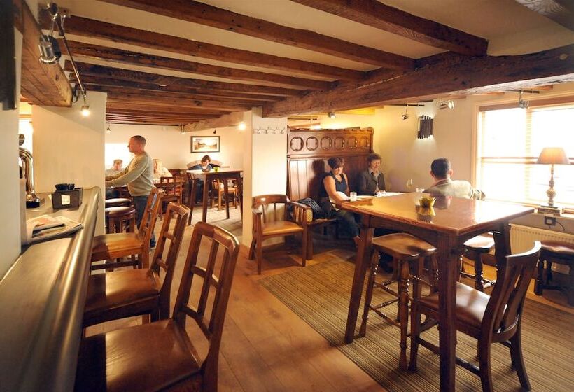 فندق صغير The Star Inn 1744