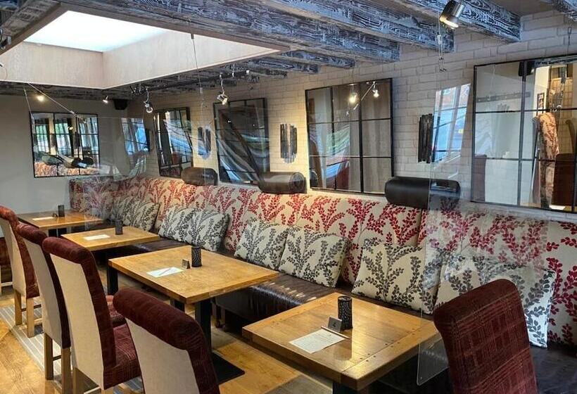 فندق صغير The Star Inn 1744