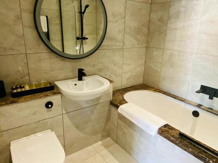 فندق صغير The Star Inn 1744