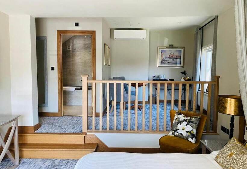 فندق صغير The Star Inn 1744